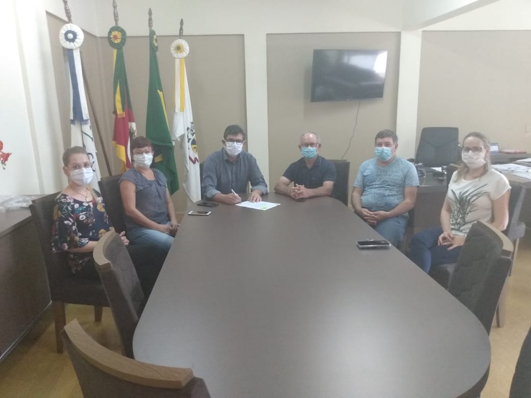 CONVÊNIO COM A SOCIEDADE CULTURAL SÃO GREGÓRIO DE SÃO MARTINHO